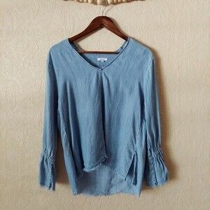 Rails Zimi Chambray Raw Hem Bell Sleeve Top Long Sleeve V-Neck Blue Women Sz XS